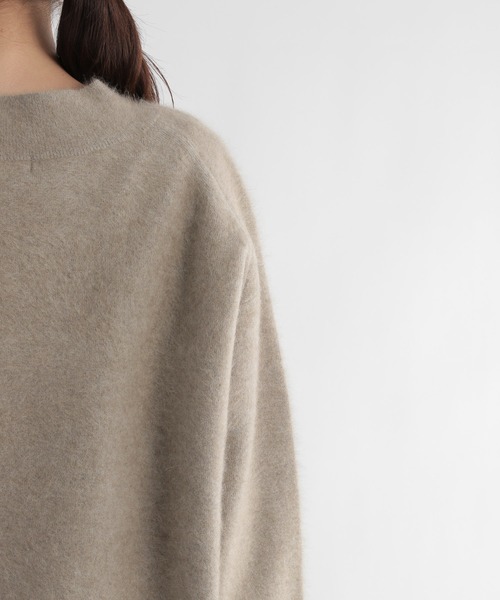 Andemiu（アンデミュウ）の「【ストレスフリー】ラクーンVニット948882（ニット/セーター・レディース・ブラック/ベージュ/ブラウン/ブルー/イエロー・FREE）」の14枚目の写真