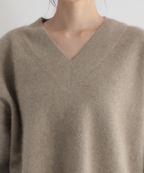 Andemiu（アンデミュウ）の「【ストレスフリー】ラクーンVニット948882（ニット/セーター・レディース・ブラック/ベージュ/ブラウン/ブルー/イエロー・FREE）」の21枚目の写真