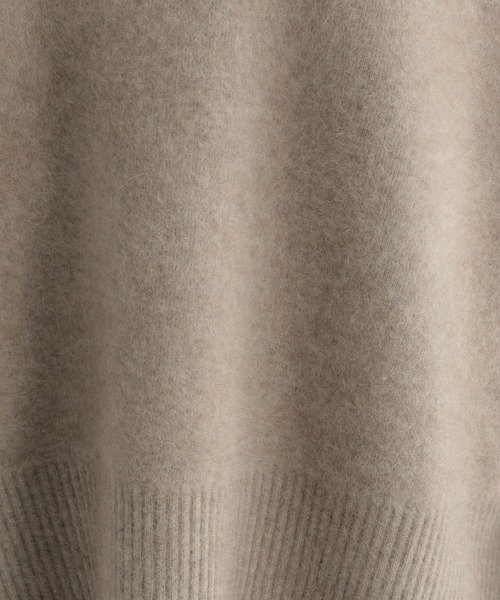 Andemiu（アンデミュウ）の「【ストレスフリー】ラクーンVニット948882（ニット/セーター・レディース・ブラック/ベージュ/ブラウン/ブルー/イエロー・FREE）」の18枚目の写真