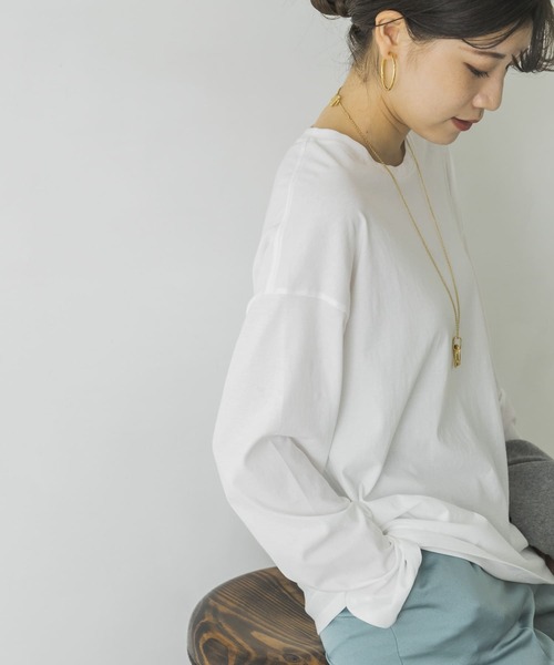 URBAN RESEARCH（アーバンリサーチ）の「クルーネックロンTシャツ（Tシャツ/カットソー・レディース・オフホワイト/チャコールグレー・FREE）」の9枚目の写真