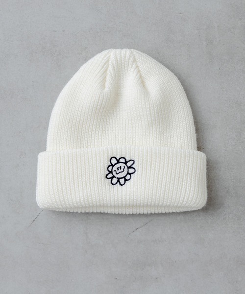 RASVOA（ラスボア）の「デイジー？ニット帽（ニットキャップ/ビーニー・レディース・ブラック/オフホワイト・FREE）」の10枚目の写真