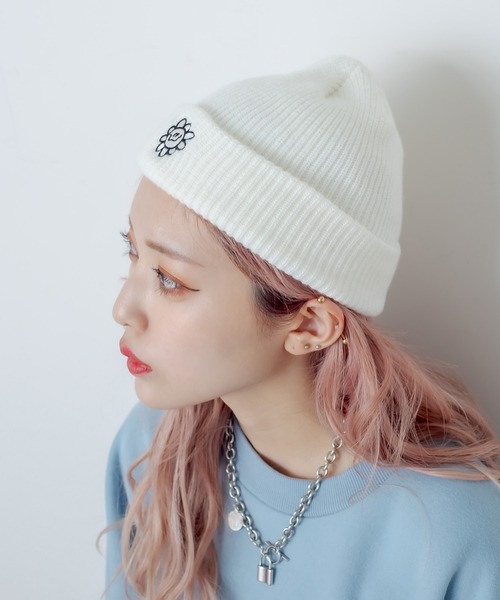 RASVOA（ラスボア）の「デイジー？ニット帽（ニットキャップ/ビーニー・レディース・ブラック/オフホワイト・FREE）」の11枚目の写真