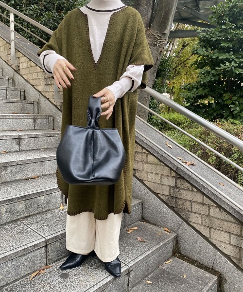 I_am(アイアム)の「stitch knit vest set(ベスト・レディース・ブラウン/カーキ・FREE)」の12枚目の写真