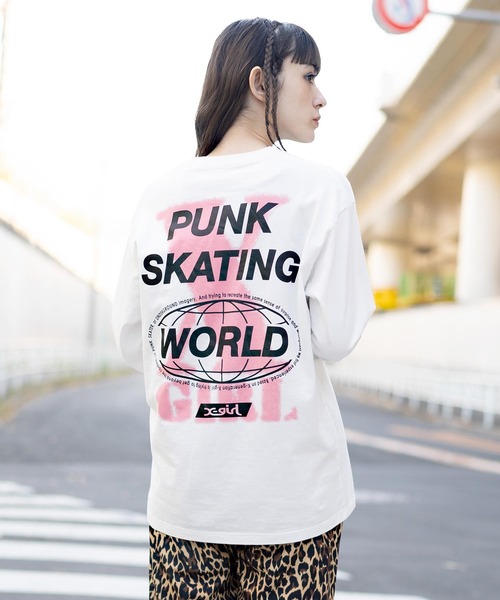 X-girl（エックスガール）の「DOUBLE PRINT L/S TEE（Tシャツ/カットソー・レディース・ホワイト/ライトグリーン/ブラック・M/S/L/XL）」の2枚目の写真