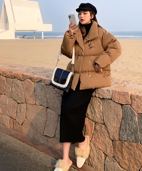.KOM(ドットコム)の「A'GEM/9 × .kom『.kom SELECT/ドットケーオーエムセレクト』変形中綿ジャケット(ダウンジャケット/コート・レディース・ホワイト/ブラック/パープル/ブラウン/グレー・M/L)」の8枚目の写真