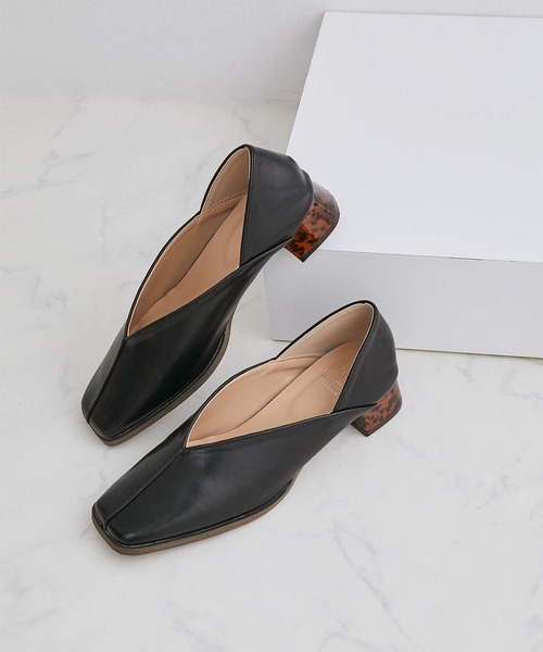 ROPE' PICNIC(ロペピクニック)の「スクエアトゥセンターシーム甲深バブーシュ(その他シューズ・レディース・ブラック/ベージュ/シルバー/キナリ・23.0cm/23.5cm/25.0cm/24.5cm/24.0cm)」の2枚目の写真