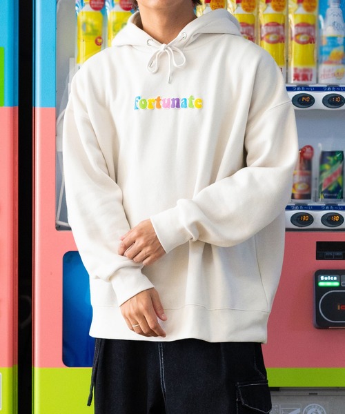 PairPair(ペアペア)の「発泡プリントBIGフーディー(ユニセックス)(パーカー・レディース・ブラック/アイボリー/グレイッシュブルー・FREE)」の5枚目の写真