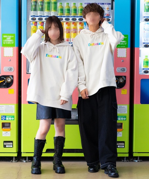 PairPair(ペアペア)の「発泡プリントBIGフーディー(ユニセックス)(パーカー・レディース・ブラック/アイボリー/グレイッシュブルー・FREE)」の15枚目の写真