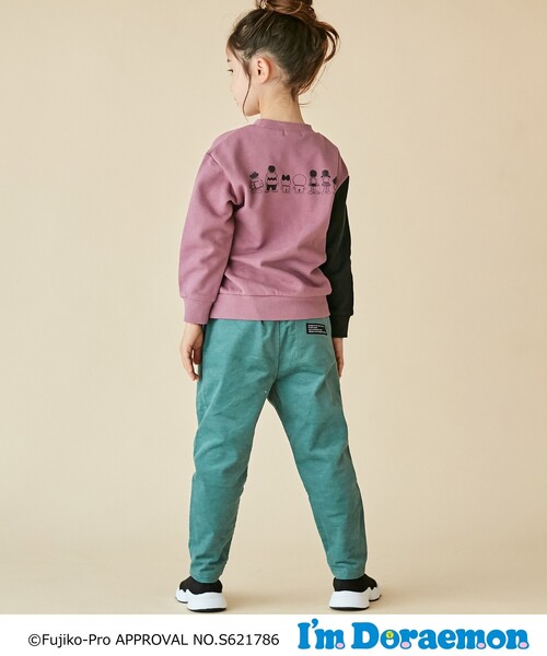 THE SHOP TK （ザ ショップ ティーケー ）の「◆【140cmまで】I’m Doraemon 袖切替プルオーバー（スウェット・キッズ・ピンク系/ベージュ・12/10/14/13/11）」の4枚目の写真