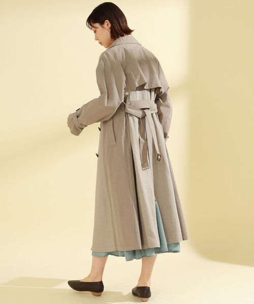 Ray BEAMS（レイビームス）の「Ray BEAMS / へリンボーン キリカエ トレンチコート（トレンチコート・レディース・ベージュ/シルバー・ONE SIZE）」の3枚目の写真