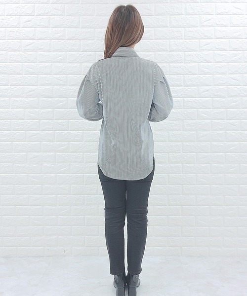 Lace Ladies(レースレディース)の「ストライプ ボリューム袖 シャツ(シャツ/ブラウス・レディース・ブラック/ブルー・S/M/L/XL)」の5枚目の写真