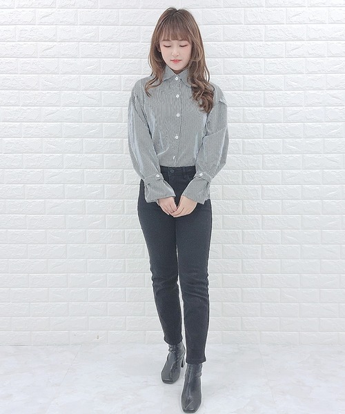 Lace Ladies(レースレディース)の「ストライプ ボリューム袖 シャツ(シャツ/ブラウス・レディース・ブラック/ブルー・S/M/L/XL)」の3枚目の写真