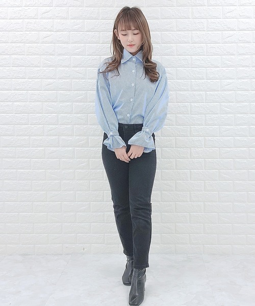 Lace Ladies(レースレディース)の「ストライプ ボリューム袖 シャツ(シャツ/ブラウス・レディース・ブラック/ブルー・S/M/L/XL)」の4枚目の写真
