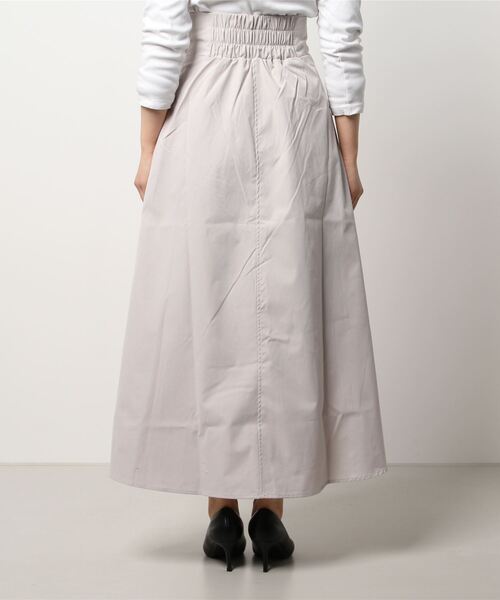 notch.（ノッチ）の「ハイウエストタックフレアスカート（スカート・レディース・ベージュ/ダークグレー・TM/M）」の3枚目の写真