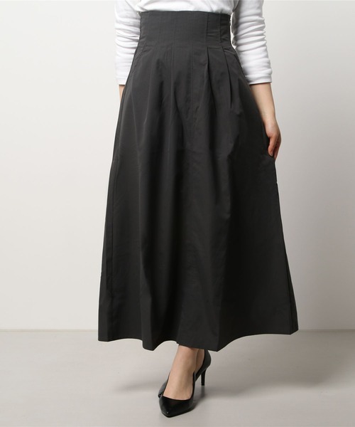 notch.（ノッチ）の「ハイウエストタックフレアスカート（スカート・レディース・ベージュ/ダークグレー・TM/M）」の7枚目の写真