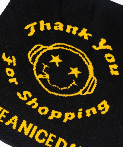 glamb（グラム）の「Knit Shopper Bag / ニットショッパーバッグ（エコバッグ/サブバッグ・メンズ・ホワイト/ブラック・FREE）」の7枚目の写真