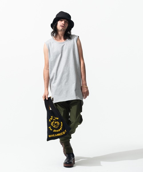 glamb（グラム）の「Knit Shopper Bag / ニットショッパーバッグ（エコバッグ/サブバッグ・メンズ・ホワイト/ブラック・FREE）」の6枚目の写真