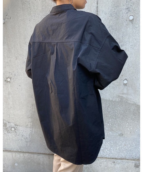 LiSeek（リシーク）の「【LiSeeK】ベーシックスタンドカラーシャツⅡ（シャツ/ブラウス・レディース・ブラック/ブルー/ベージュ/ホワイト・FREE）」の19枚目の写真