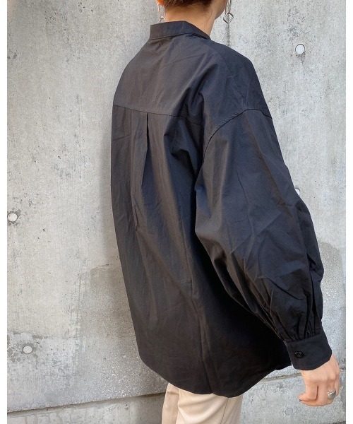 LiSeek（リシーク）の「【LiSeeK】ベーシックスタンドカラーシャツⅡ（シャツ/ブラウス・レディース・ブラック/ブルー/ベージュ/ホワイト・FREE）」の13枚目の写真