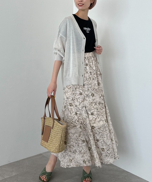 mysty woman（ミスティウーマン）の「シアーラメカーディガン 275291（カーディガン/ボレロ・レディース・ブラック/オレンジ/アイボリー/グリーン・FREE）」の9枚目の写真