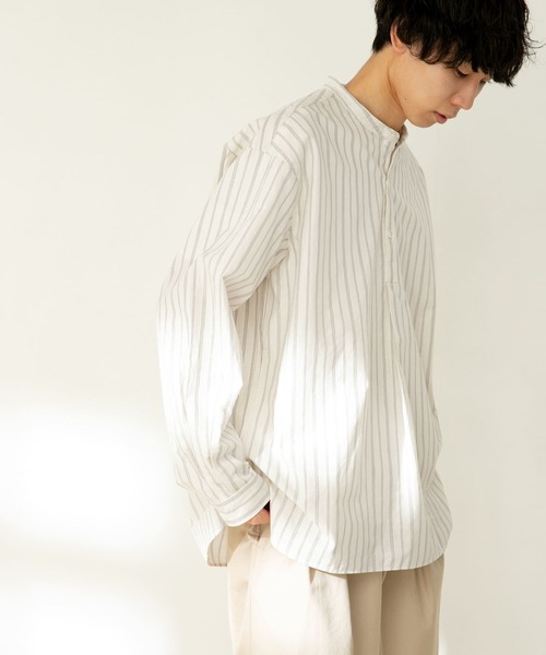 FORK&SPOON（フォークアンドスプーン）の「『ユニセックス』FORK&SPOON　ノーカラープルオーバーロングスリーブシャツ（シャツ/ブラウス・メンズ・オフホワイト/ストライプ・4/5）」の4枚目の写真