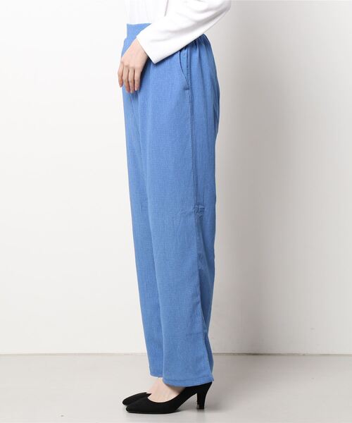 HONEYSUCKLE ROSE（ハニーサックルローズ）の「【HONEYSUCKLE ROSE】楊柳プリーツパンツ（その他パンツ・レディース・ロイヤルブルー/ブラック/ブラウン/グリーン/ダークブラウン/ブルー/ベージュ/ブラック×ホワイト・M/S/L）」の10枚目の写真