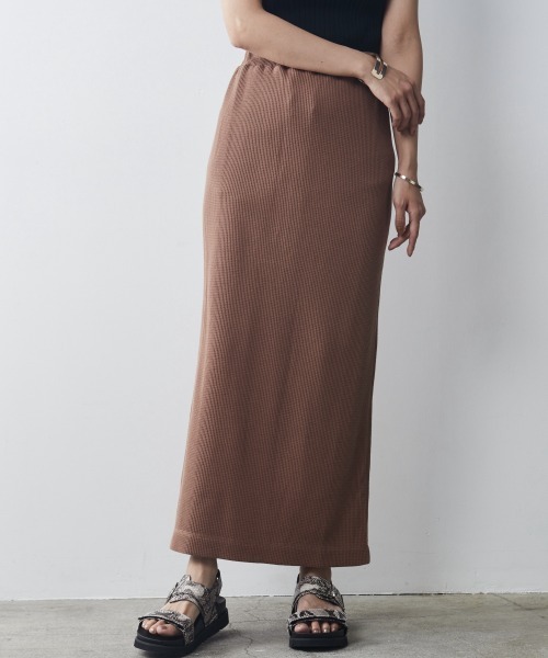 CHIC STYLE(シックスタイル)の「<大きいサイズ>綿100%ワッフルストレートシルエットマキシスカート シックスタイル(スカート・レディース・モカ/カーキ/ブラック・L/LL/3L/4L/5L)」の6枚目の写真