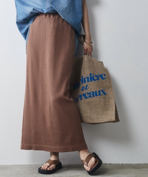 CHIC STYLE(シックスタイル)の「<大きいサイズ>綿100%ワッフルストレートシルエットマキシスカート シックスタイル(スカート・レディース・モカ/カーキ/ブラック・L/LL/3L/4L/5L)」の18枚目の写真