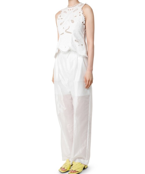 LE CIEL BLEU（ルシェルブルー）の「エンブロイダリータンクトップ / Embroidery Tank Top（シャツ/ブラウス・レディース・ブラック/オフホワイト・38/36）」の9枚目の写真