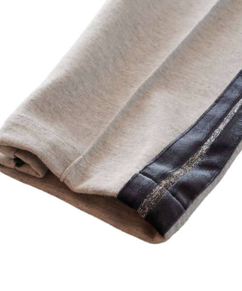 NO ID.（ノーアイディ）の「【NO ID.】Velour Side Line Track Jersey Pants / ベロア サイド ライン トラック ジャージ パンツ（その他パンツ・メンズ・グレー/ブラック/ネイビー・3/1/2）」の12枚目の写真
