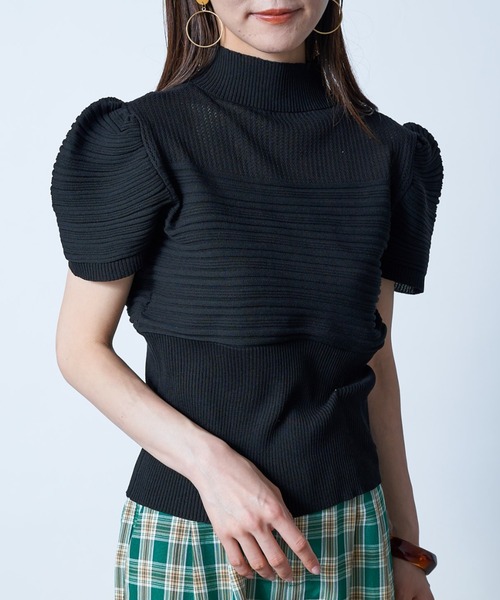 MAISON BREEZE(メゾンブリーズ)の「【MAISON BREEZE】モックネックリブ編みパフスリーブトップス SCCH141(Tシャツ/カットソー・レディース・ホワイト/ブラック/パープル/ピンク/イエロー/グリーン・FREE)」の19枚目の写真