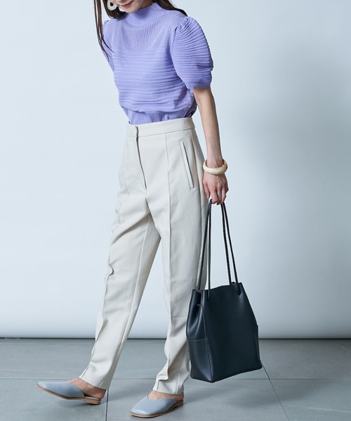 MAISON BREEZE(メゾンブリーズ)の「【MAISON BREEZE】モックネックリブ編みパフスリーブトップス SCCH141(Tシャツ/カットソー・レディース・ホワイト/ブラック/パープル/ピンク/イエロー/グリーン・FREE)」の15枚目の写真