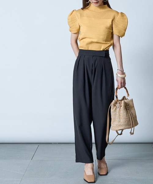 MAISON BREEZE(メゾンブリーズ)の「【MAISON BREEZE】モックネックリブ編みパフスリーブトップス SCCH141(Tシャツ/カットソー・レディース・ホワイト/ブラック/パープル/ピンク/イエロー/グリーン・FREE)」の11枚目の写真