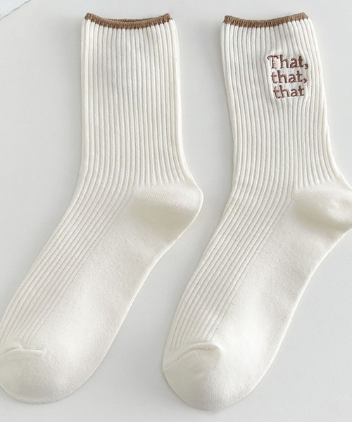 セール That S刺繍ラインソックス ソックス 靴下 Everycoco エブリーココ のファッション通販 Zozotown