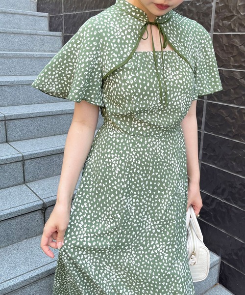 natural couture(ナチュラルクチュール)の「WEB限定カラー有り/ボレロのようなシルエット フロントあきリボンデザインワンピース(ワンピース・レディース・ブラック系その他/ブラック/グリーン系その他/ホワイト系その他/ピンクベージュ・FREE)」の21枚目の写真
