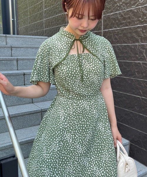 natural couture(ナチュラルクチュール)の「WEB限定カラー有り/ボレロのようなシルエット フロントあきリボンデザインワンピース(ワンピース・レディース・ブラック系その他/ブラック/グリーン系その他/ホワイト系その他/ピンクベージュ・FREE)」の22枚目の写真