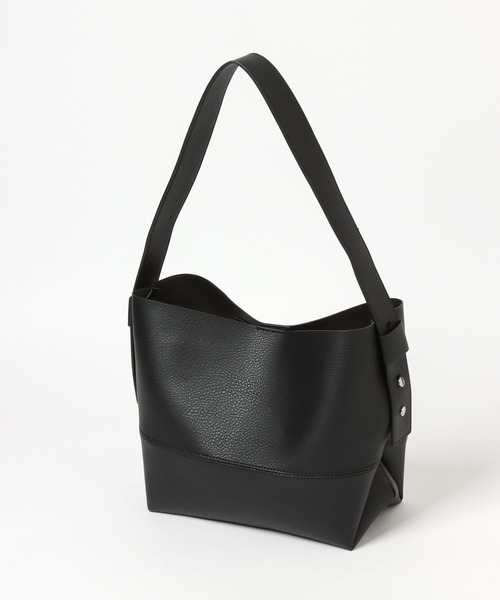 PAGEBOY（ページボーイ）の「スクエアソフトBAG（ショルダーバッグ・レディース・ブラック/オフホワイト・FREE）」の7枚目の写真