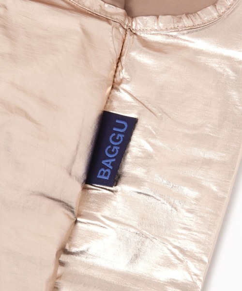 BAYFLOW(ベイフロー)の「【BAGGU(バグゥ)】メタリック STANDARD 22(エコバッグ/サブバッグ・レディース・シルバーグレー/ベビーピンク/ブラック/イエロー・0)」の9枚目の写真