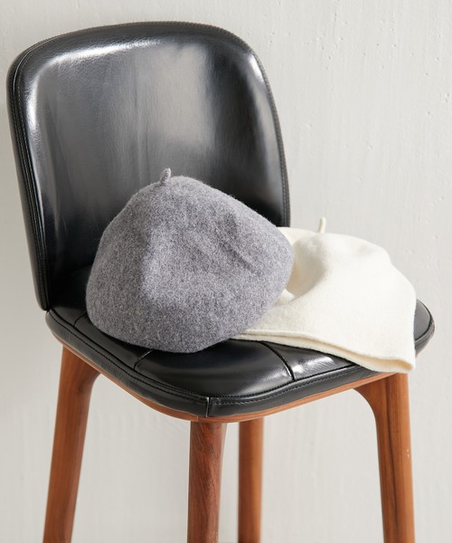 Kopka ACCESSORIES(コプカアクセサリーズ)の「KOPKA/ベレー帽(ハンチング/ベレー帽・レディース・グレー/オフホワイト/ブラック・FREE)」の1枚目の写真