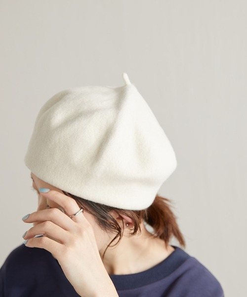 Kopka ACCESSORIES(コプカアクセサリーズ)の「KOPKA/ベレー帽(ハンチング/ベレー帽・レディース・グレー/オフホワイト/ブラック・FREE)」の6枚目の写真