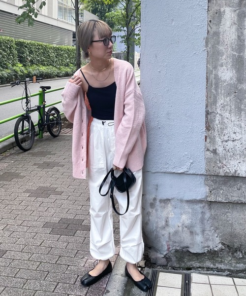 feepur(フェピュール)の「【ハンドウォッシャブル】メランジVネックビッグカーディガン(カーディガン/ボレロ・レディース・アイボリー/ベージュ/ブラック/イエロー/ブルー/ピンク・MEDIUM)」の18枚目の写真