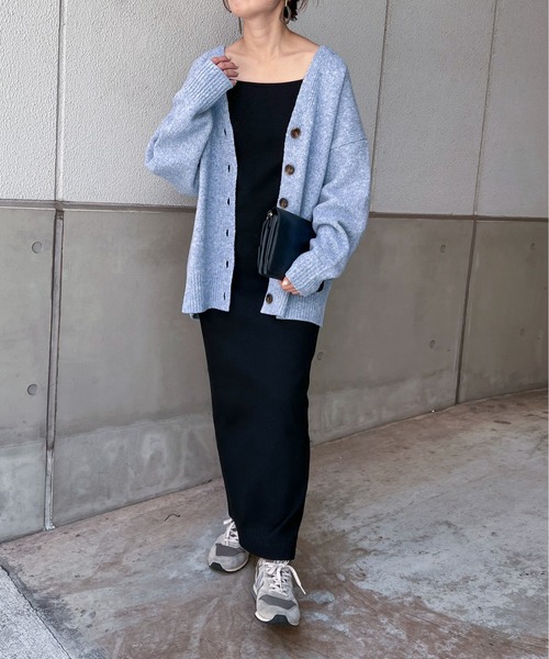 feepur(フェピュール)の「【ハンドウォッシャブル】メランジVネックビッグカーディガン(カーディガン/ボレロ・レディース・アイボリー/ベージュ/ブラック/イエロー/ブルー/ピンク・MEDIUM)」の14枚目の写真