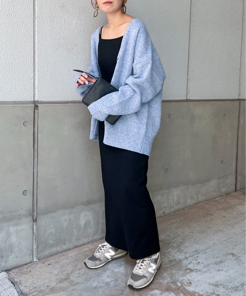 feepur(フェピュール)の「【ハンドウォッシャブル】メランジVネックビッグカーディガン(カーディガン/ボレロ・レディース・アイボリー/ベージュ/ブラック/イエロー/ブルー/ピンク・MEDIUM)」の15枚目の写真