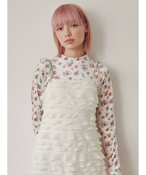 merry jenny（メリージェニー）の「floral ベロアTOPS（Tシャツ/カットソー・レディース・チャコールグレー/オフホワイト・FREE）」の4枚目の写真