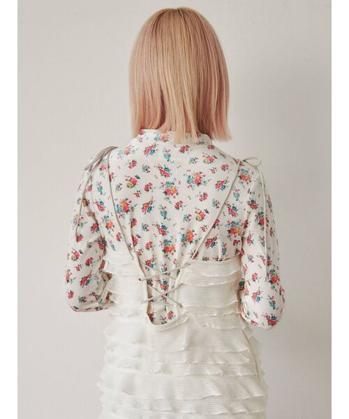 merry jenny（メリージェニー）の「floral ベロアTOPS（Tシャツ/カットソー・レディース・チャコールグレー/オフホワイト・FREE）」の7枚目の写真