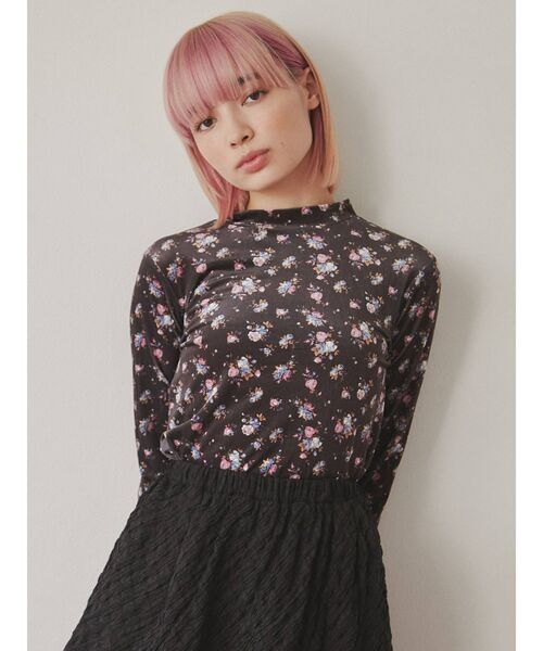 merry jenny（メリージェニー）の「floral ベロアTOPS（Tシャツ/カットソー・レディース・チャコールグレー/オフホワイト・FREE）」の13枚目の写真