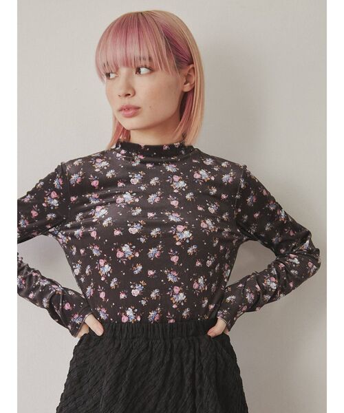 merry jenny（メリージェニー）の「floral ベロアTOPS（Tシャツ/カットソー・レディース・チャコールグレー/オフホワイト・FREE）」の15枚目の写真