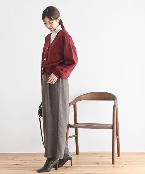 rps（アールピーエス）の「フリルネックリブニットプルオーバー（ニット/セーター・レディース・ブラック/グレー/ピンク/アイボリー/ベージュ系その他/ラベンダー/杢グレー/ボルドー・M/L）」の21枚目の写真