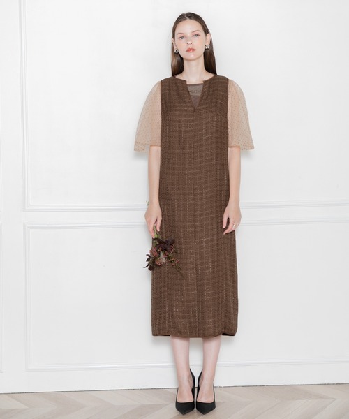 Leja(レジャ)の「【LEJA】インナーシアーブラウスセット刺繍チェックジャンスカロング丈ドレスワンピース美脚効果結婚式 パーティードレス(ドレス・レディース・モカ/ブラック・FREE)」の4枚目の写真