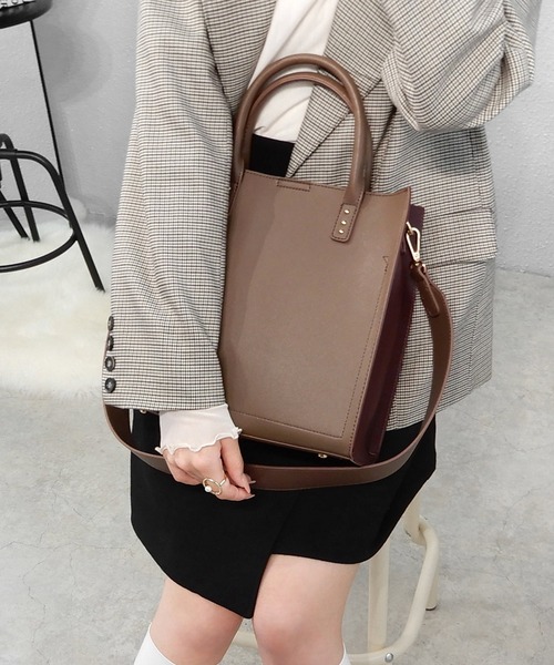 minia(ミニア)の「バイカラースクエアトートバッグ ◆(トートバッグ・レディース・アイボリー/モカ/パープル・FREE)」の20枚目の写真